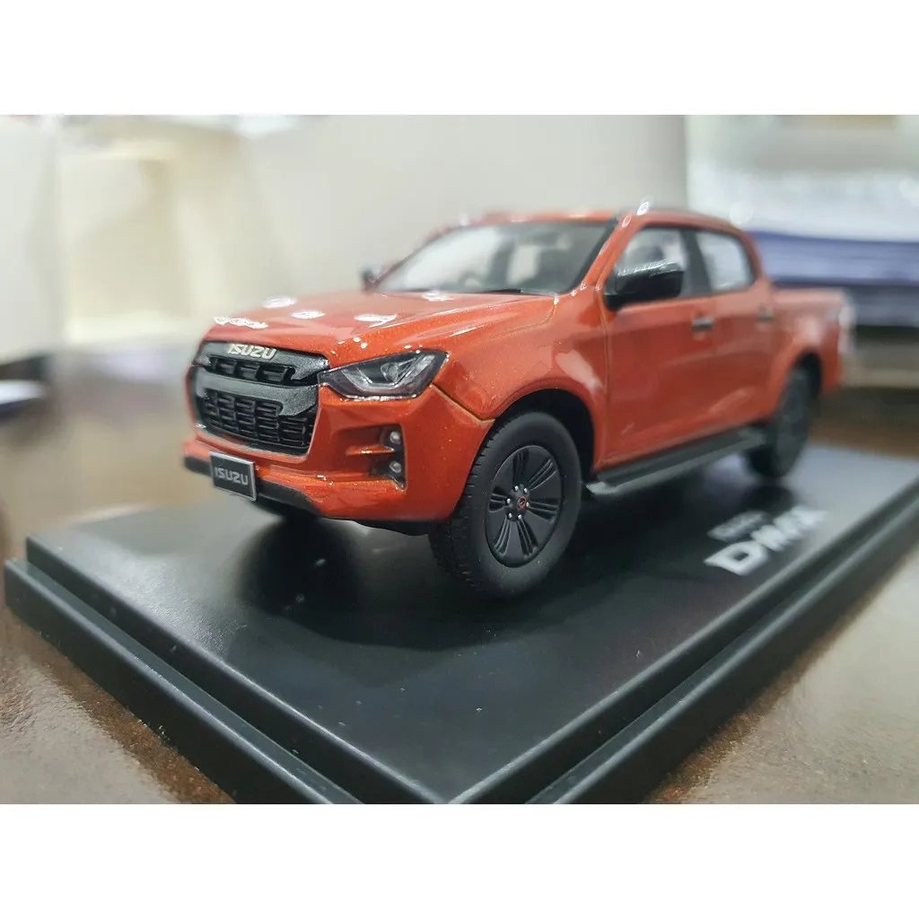 47874 isuzu dmax diecast cleaning