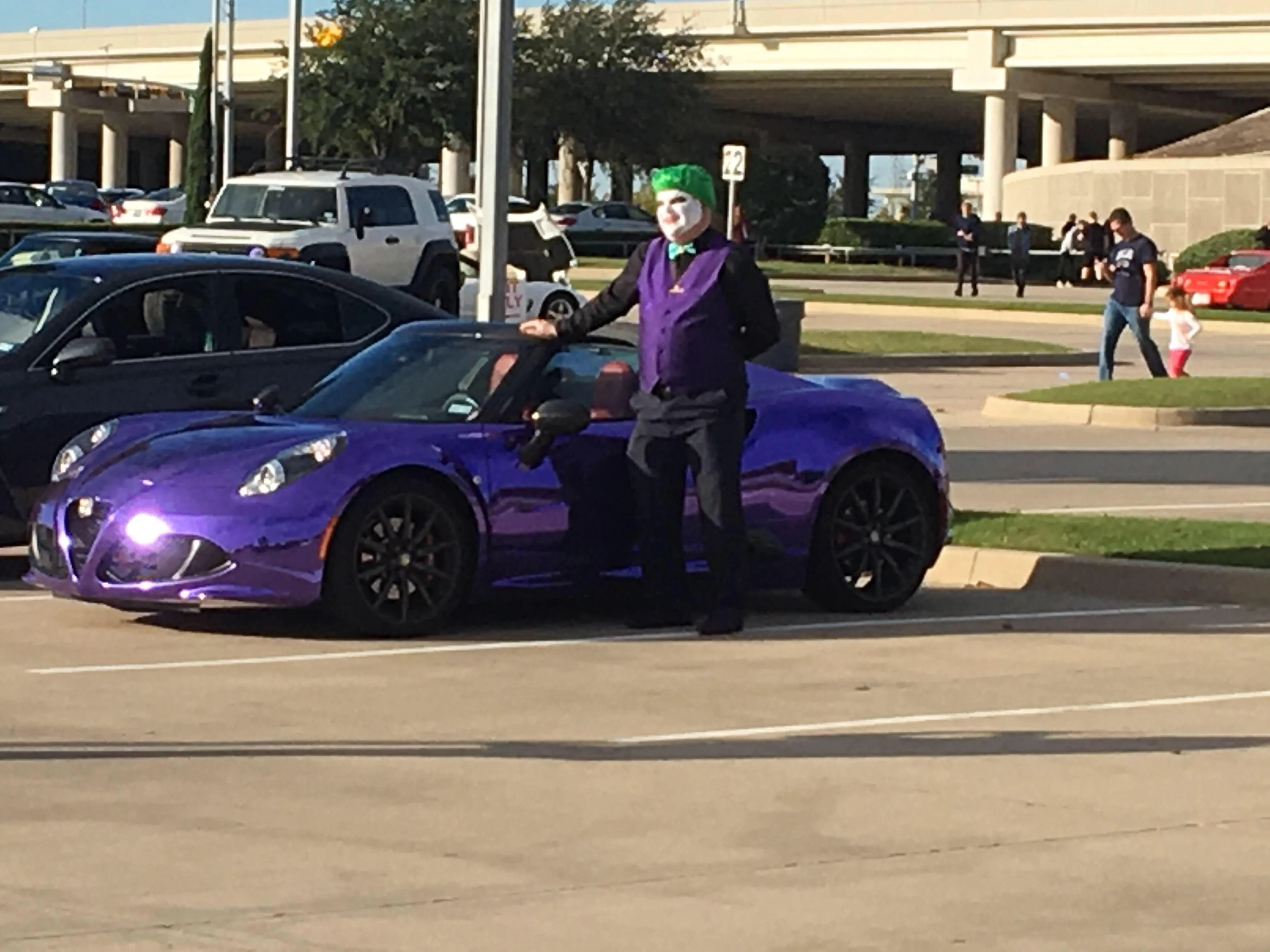 47877 joker diecast exclusive