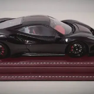 /img/47879-collectible-ferrari-diecast.webp