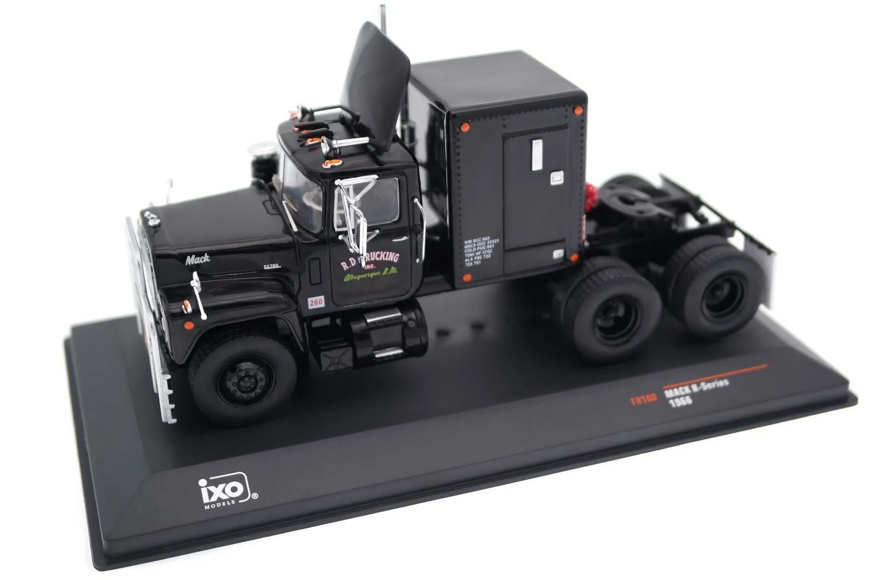 47885 mack r model detailing