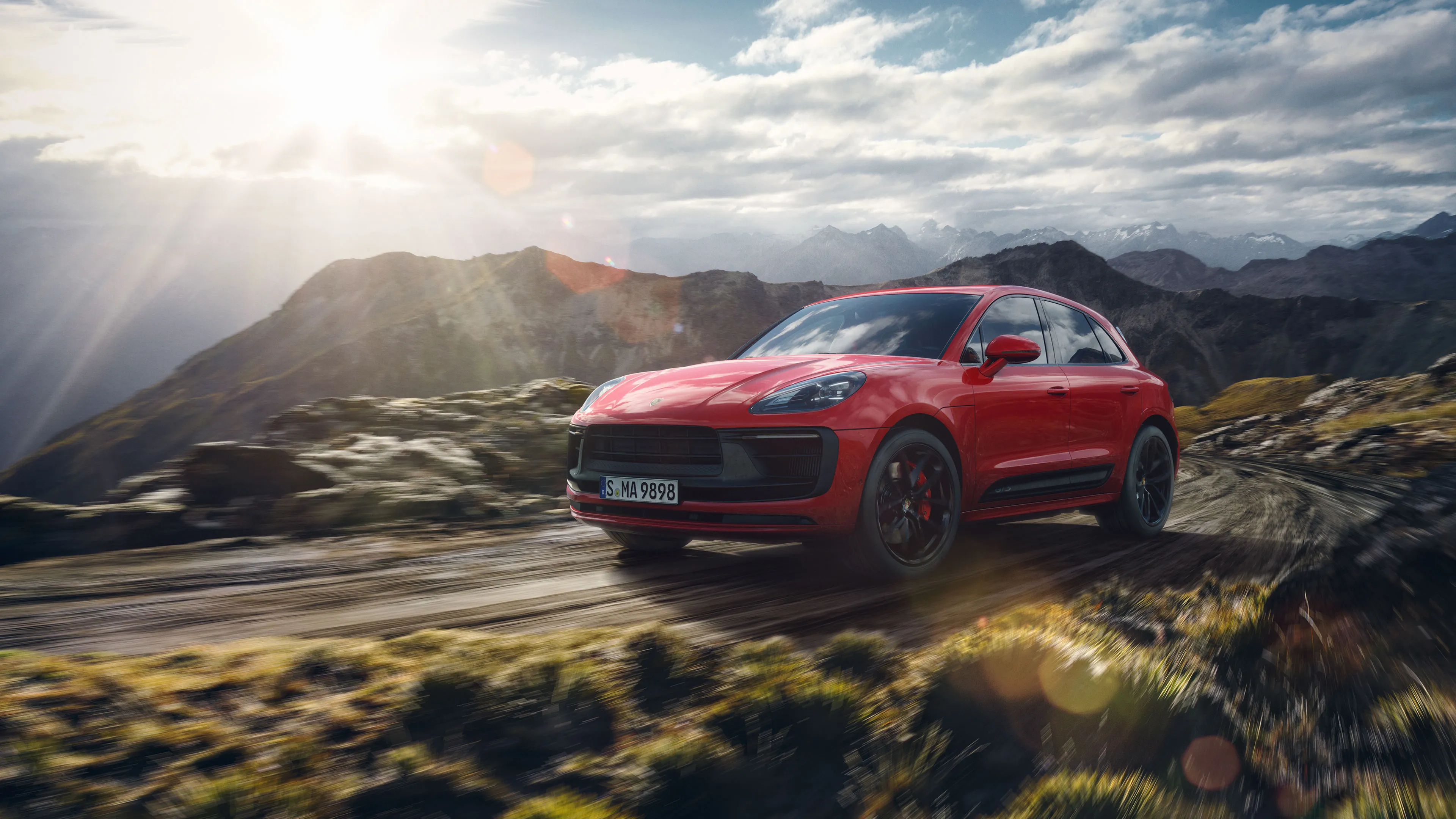 47895 diecast porsche macan gts detailing