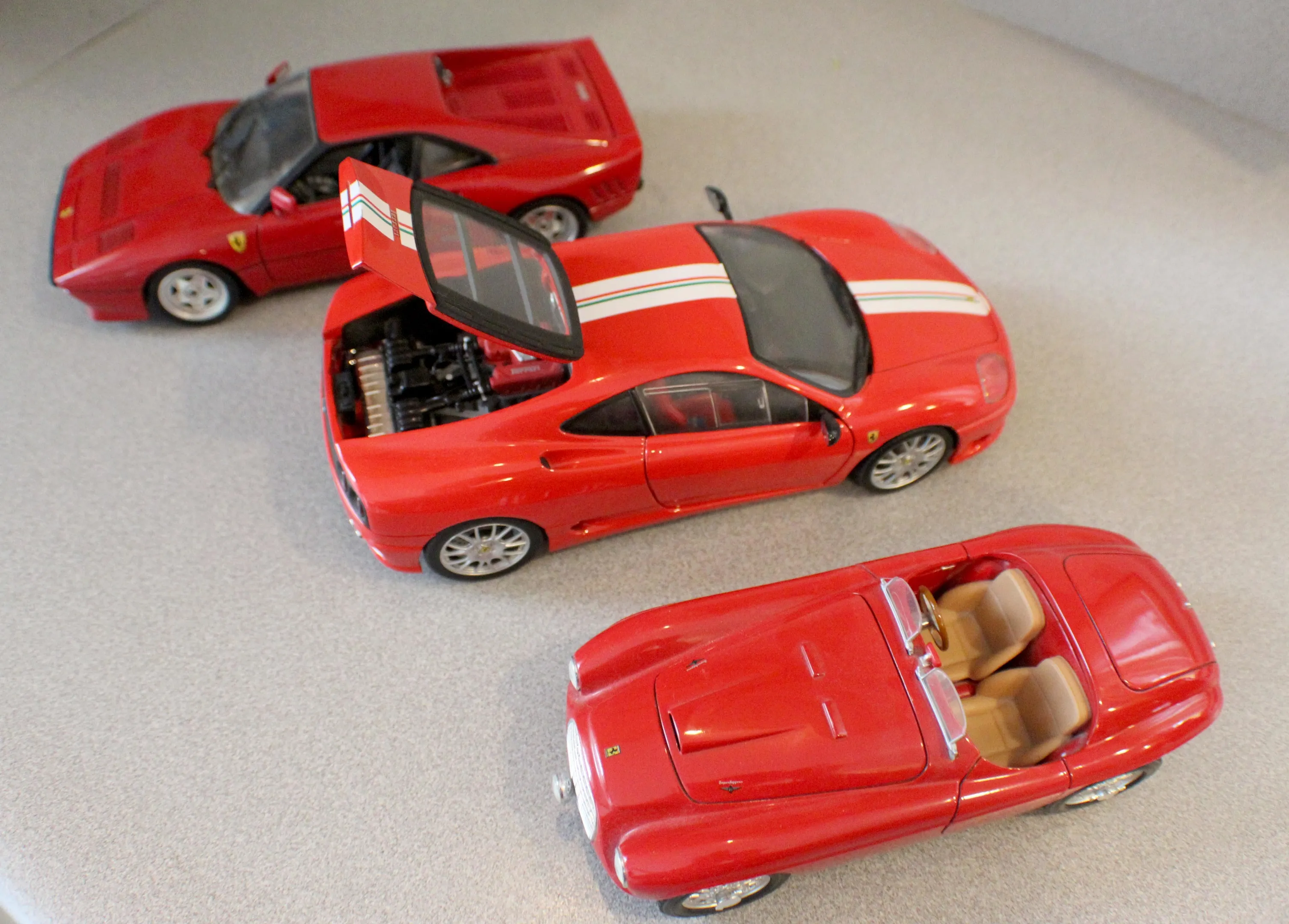/img/47905-diecast-treads-collection.webp