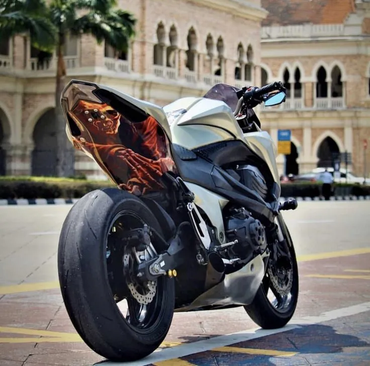 47933 kawasaki z800 diecast display