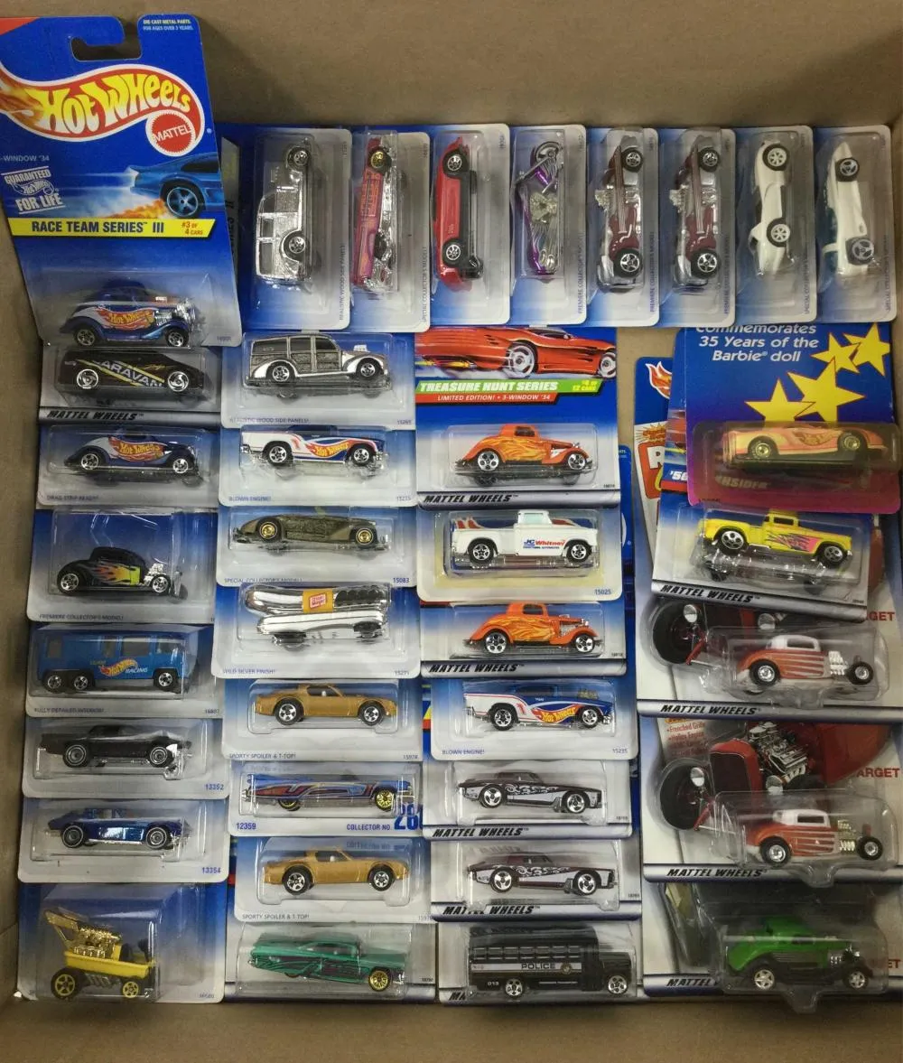 47944 hot wheels diecast display