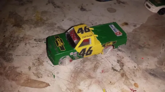/img/47961-nascar-diecast-collection.webp
