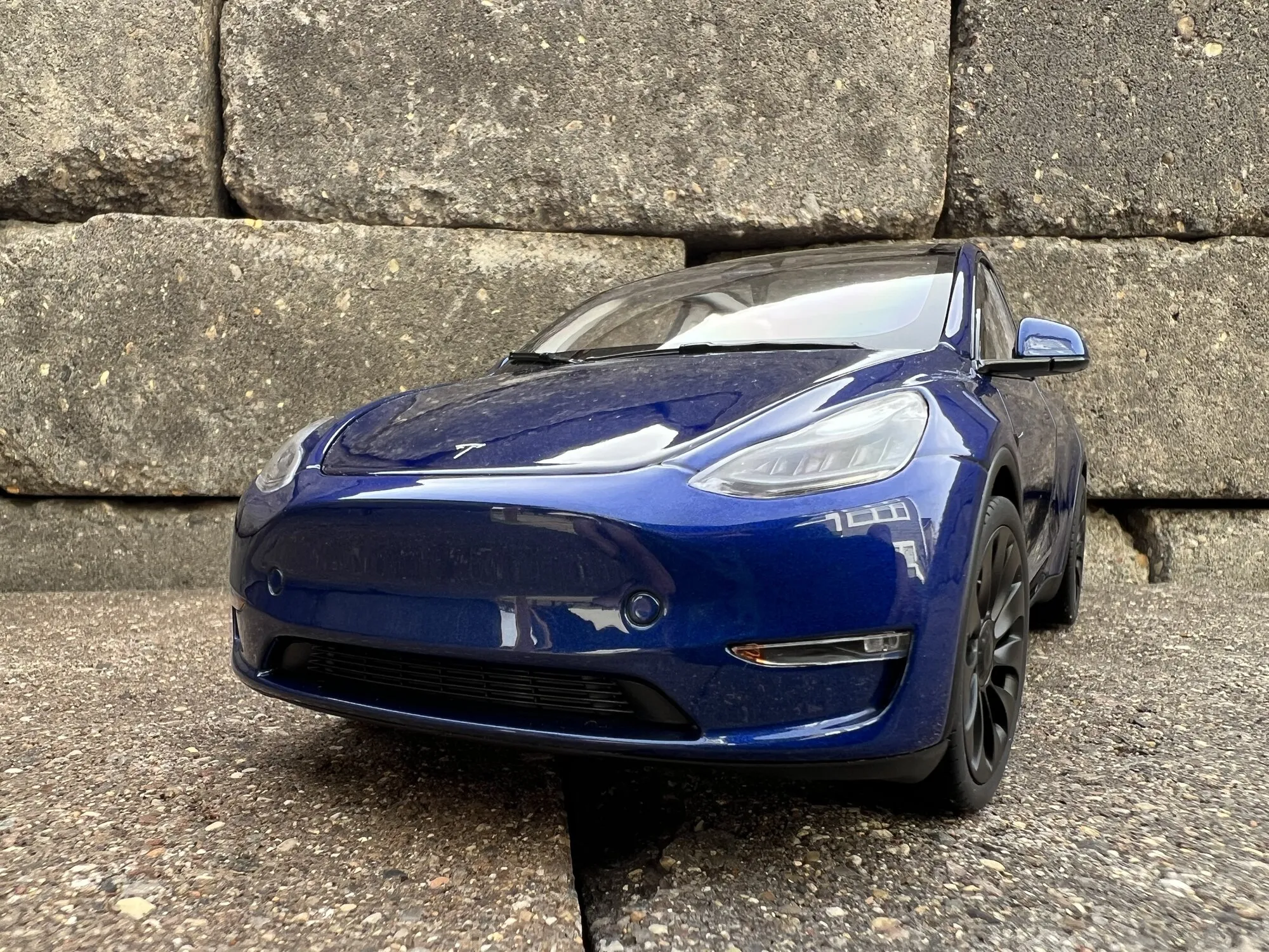 47964 model y diecast display