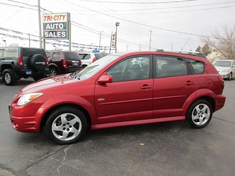 47969 pontiac vibe diecast model 4