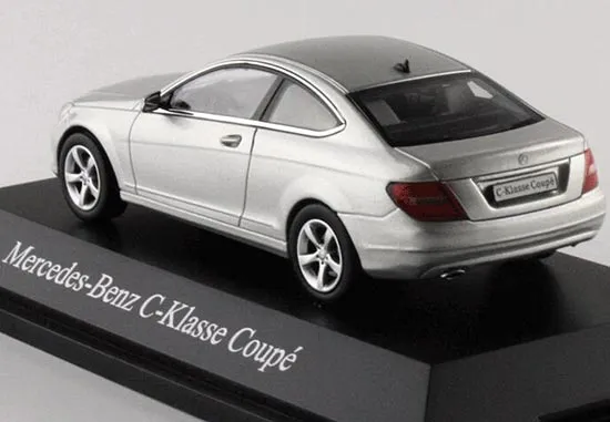 /img/47979-mercedes-benz-c-class-diecast-display-case.webp