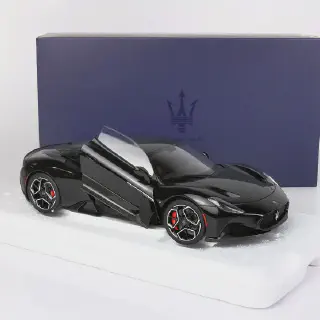 /img/48020-bbr-laferrari-diecast-collection.webp