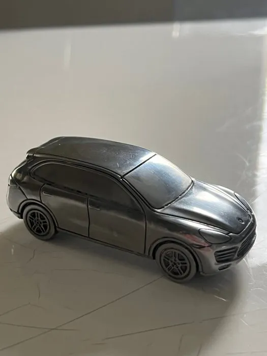 48024 kyosho cayenne turbo