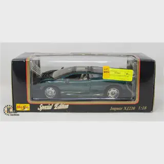 /img/48035-xj220-diecast-model-collection.webp
