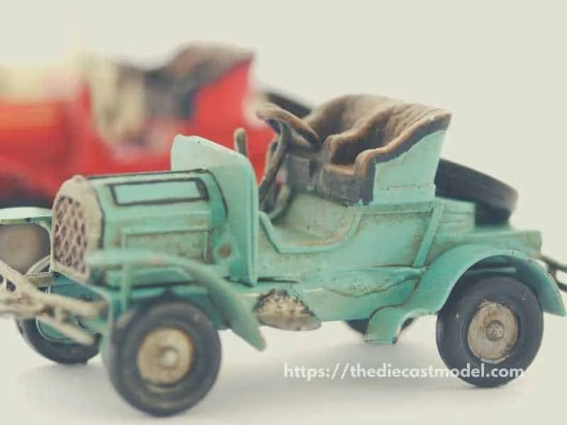 48055 lledo diecast car scale