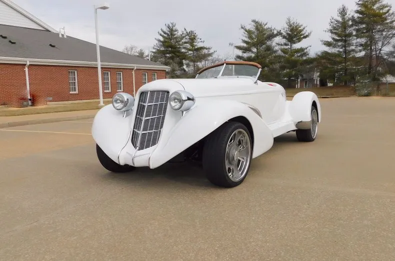 48072 auburn boattail speedster history