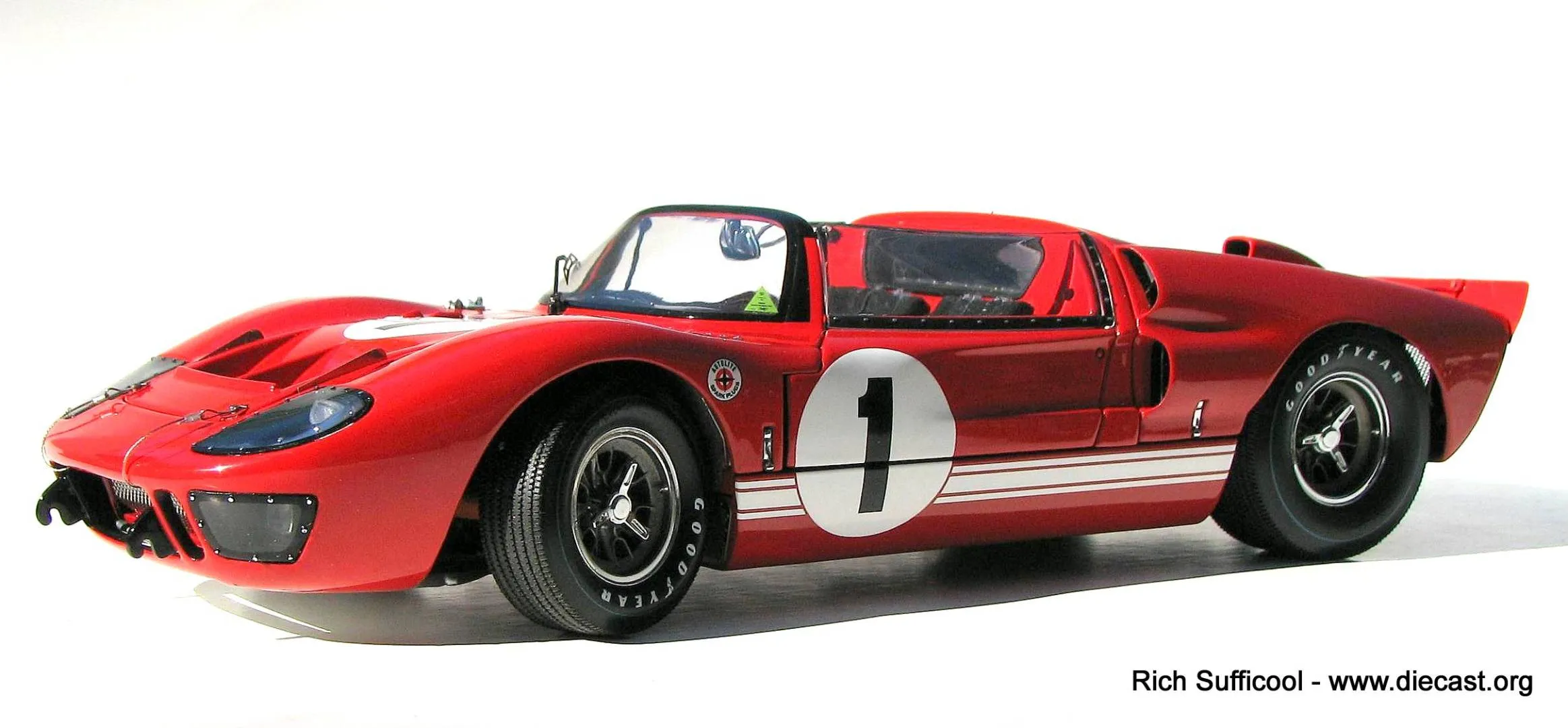 48093 gt40 diecast model3