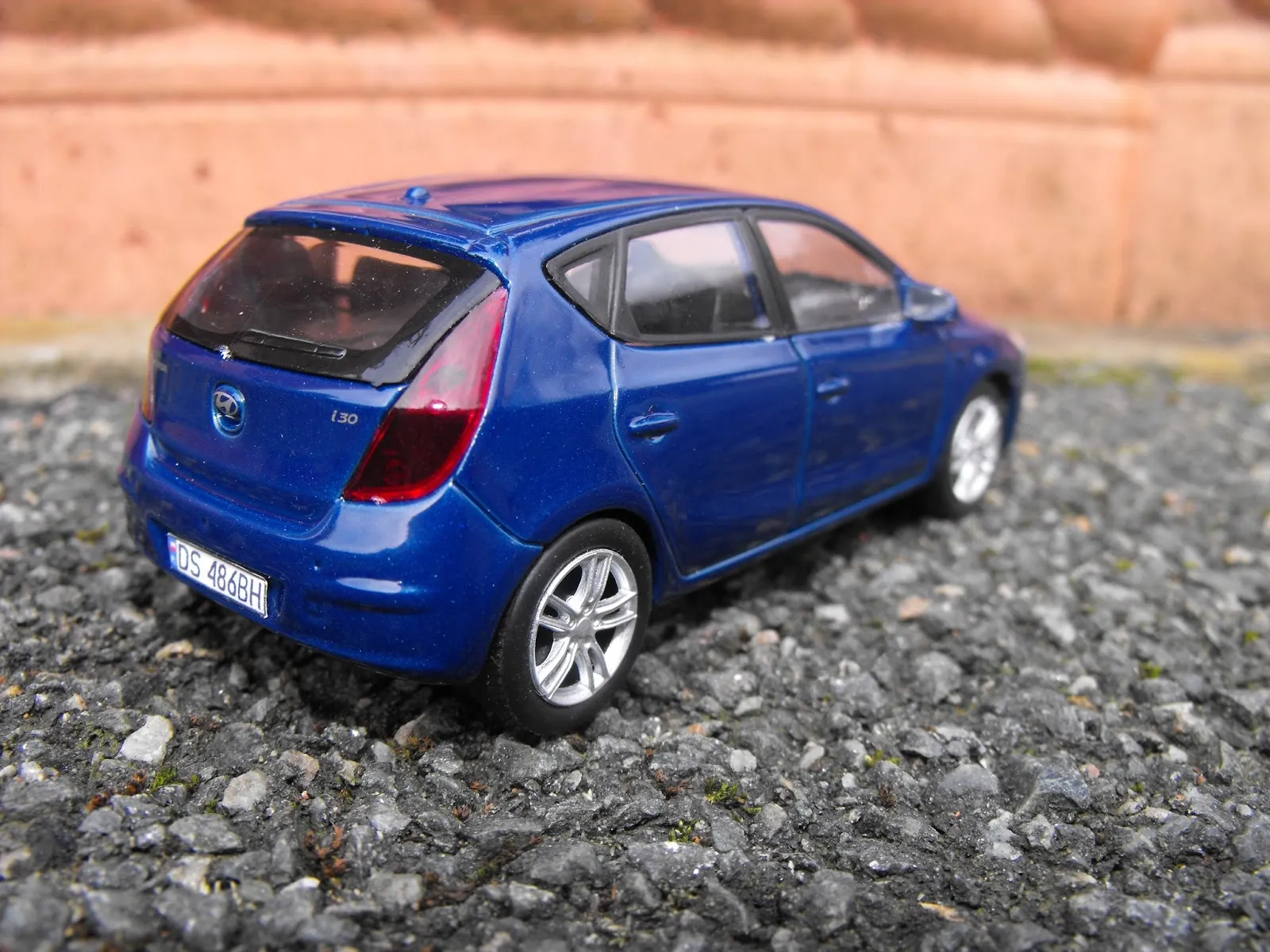 48098 hyundai i30 fastback diecast