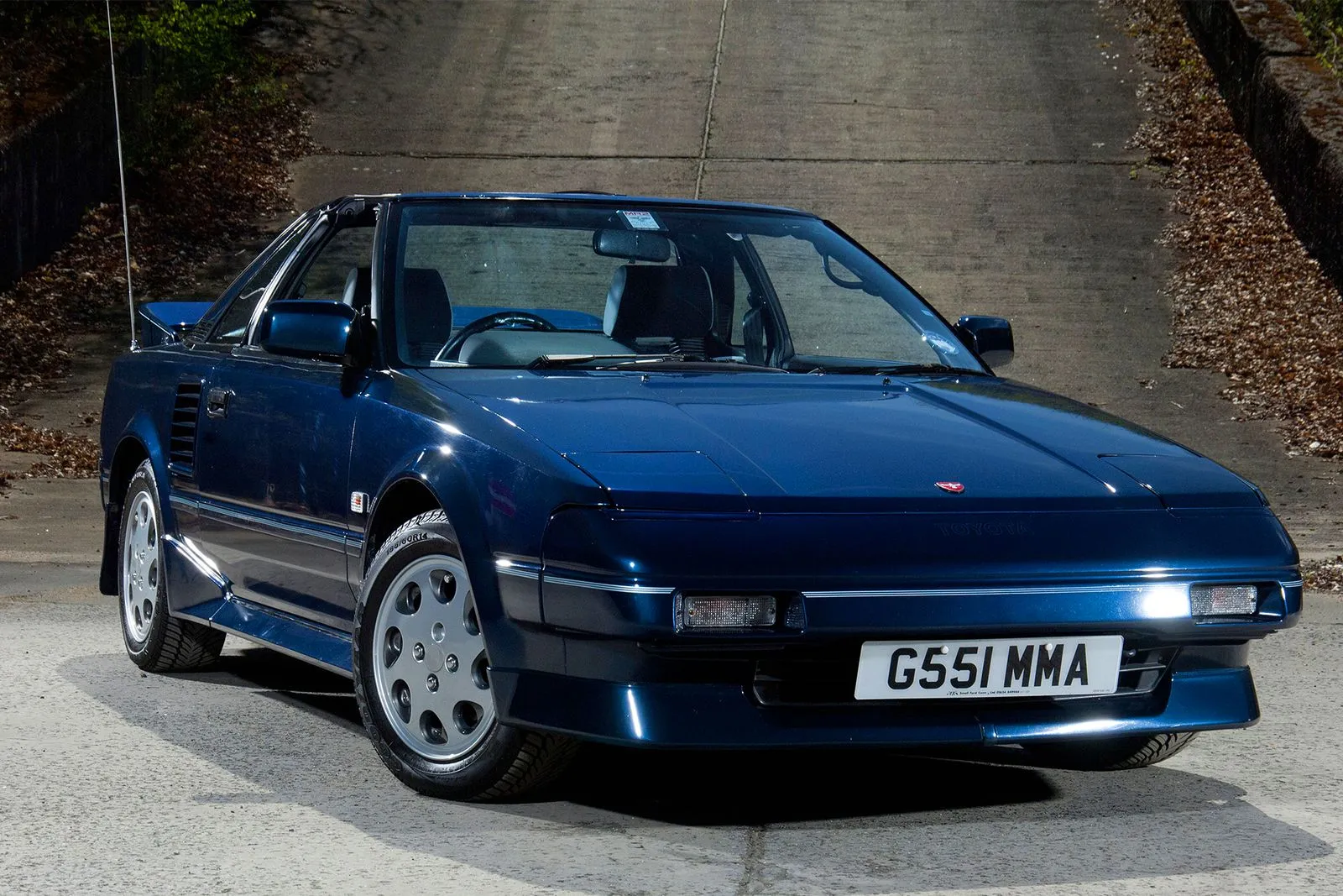 48102 tomica diecast car