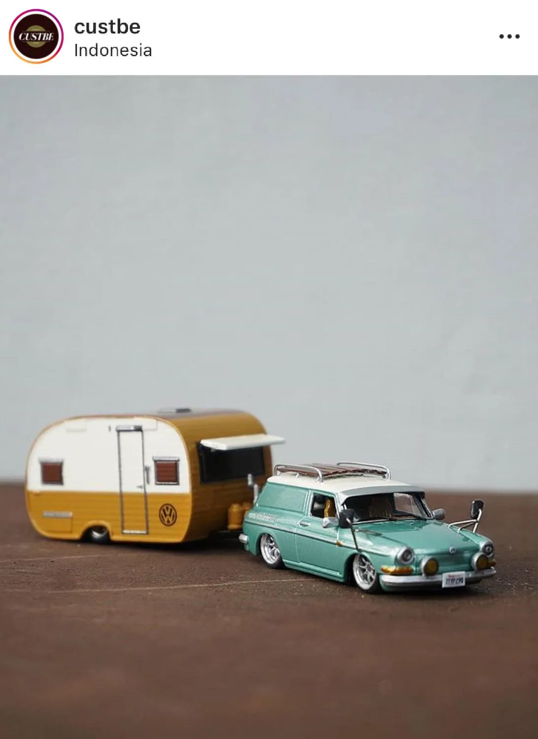 48115 diecast car display