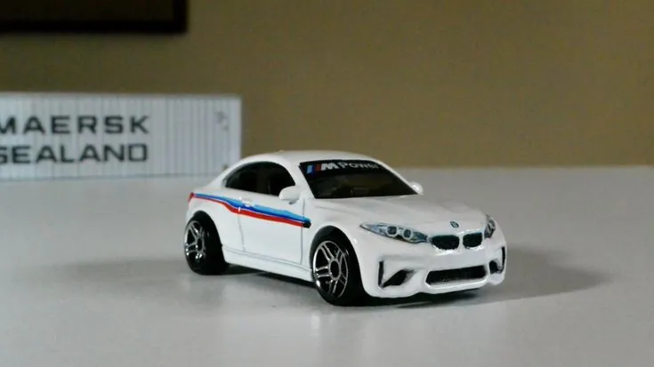 48143 m2 diecast truck series