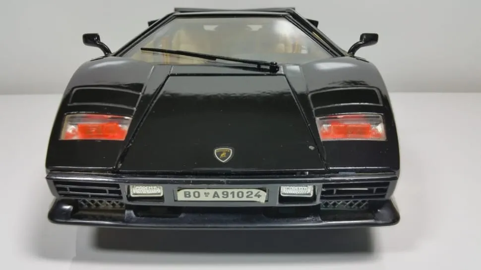 48151 lamborghini huracan pink diecast